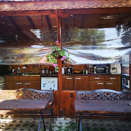 Πανσιόν Respekt 3*